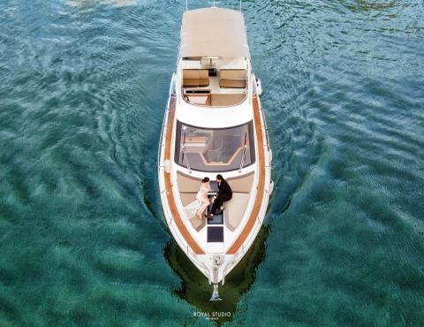 Du Thuyền Galeon 420 FLy